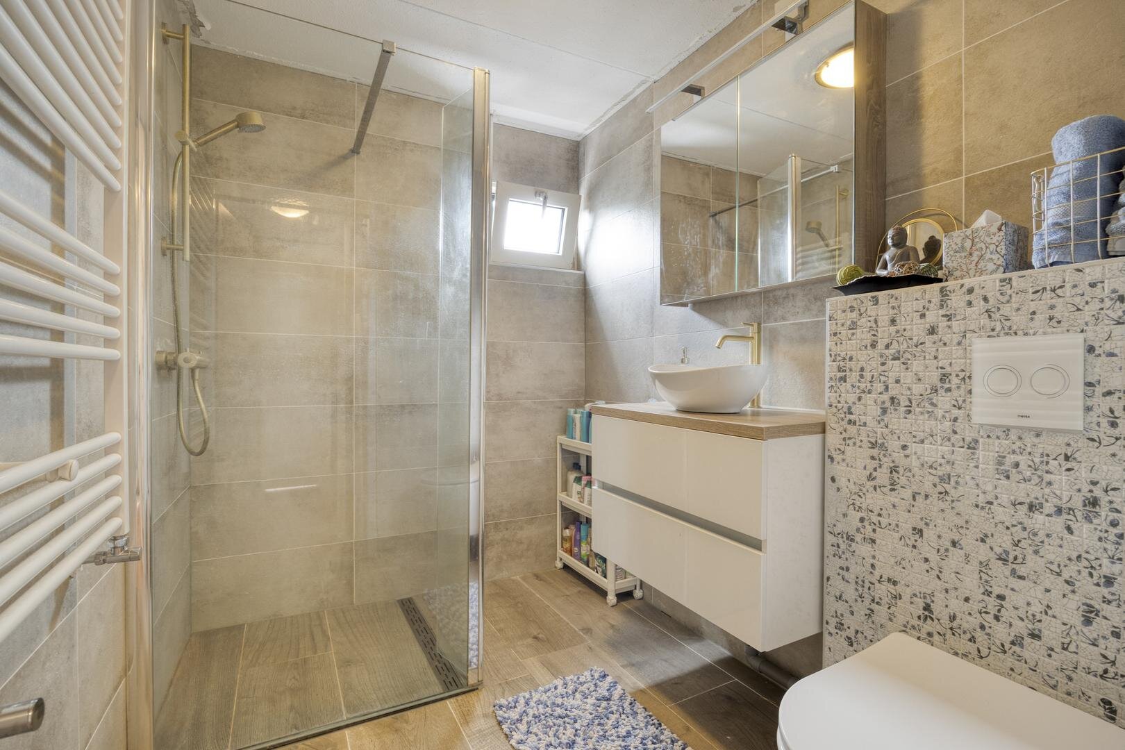 801b0cfff90bdfcb2882277c61e13ae9.jpg