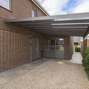 01d57f17e34e08ee1b84a9ff83407e49.jpg